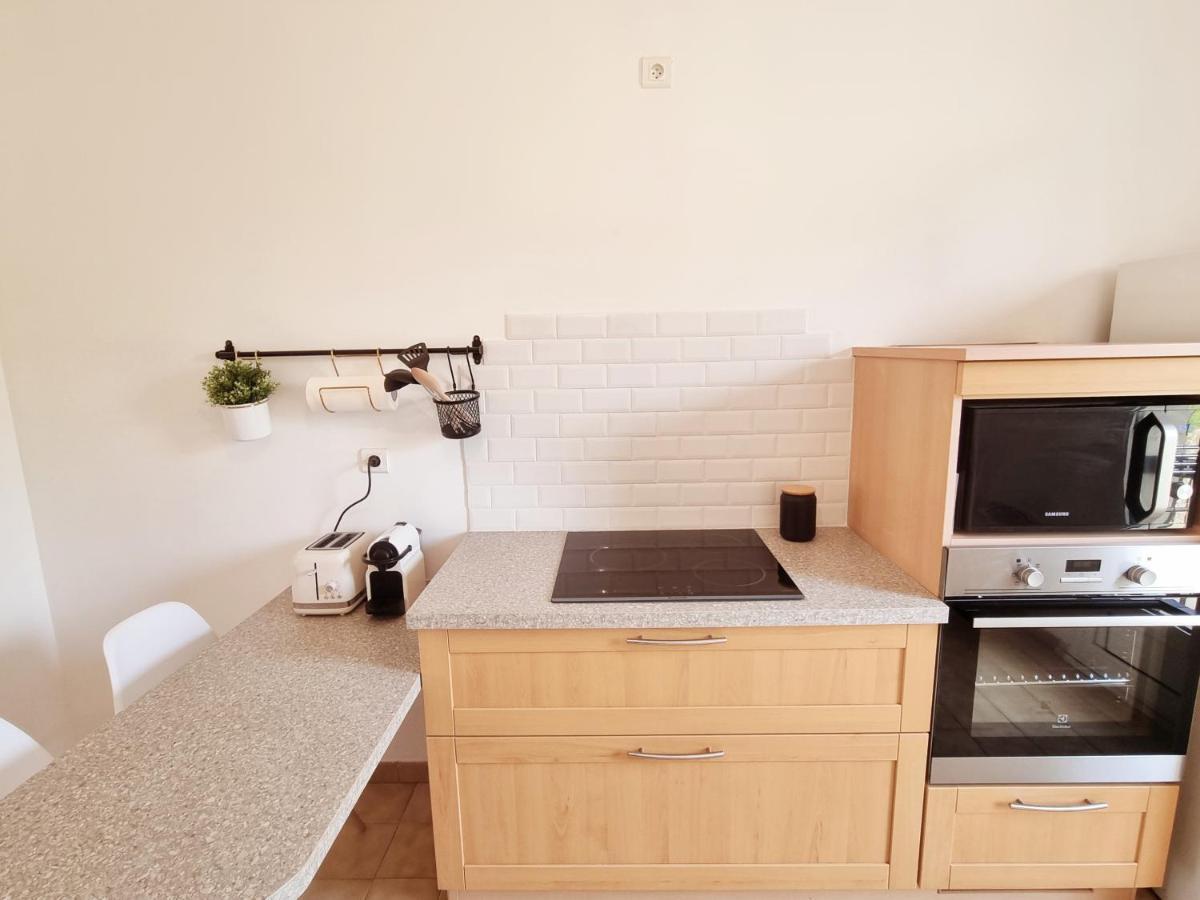 Bel Appartement Centre Ville 3 Chambres Сен-Флоран Екстериор снимка
