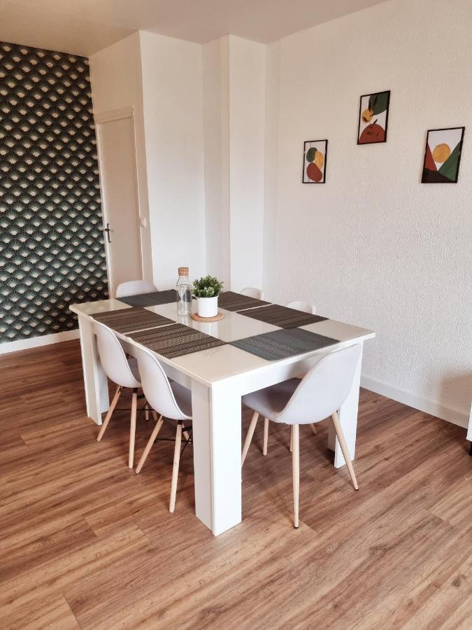 Bel Appartement Centre Ville 3 Chambres Сен-Флоран Екстериор снимка