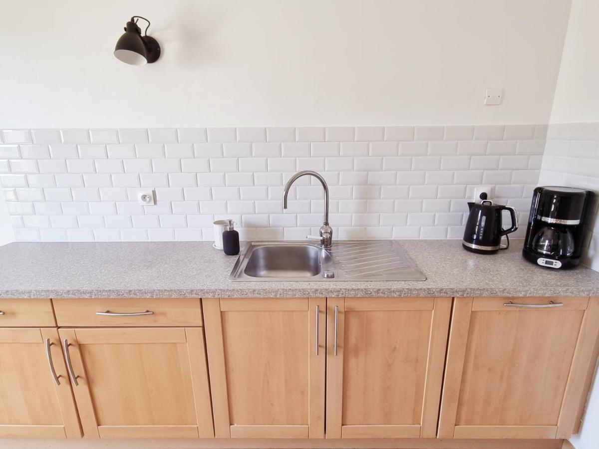 Bel Appartement Centre Ville 3 Chambres Сен-Флоран Екстериор снимка